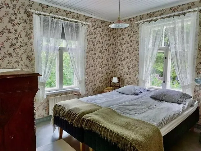 Sundholms Gard - Sundholmin Tila Шале Коккола