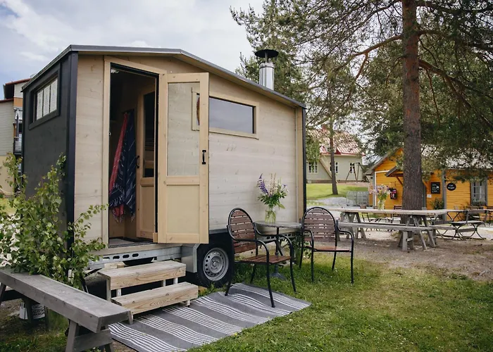 Sundholms Gard - Sundholmin Tila * Коккола